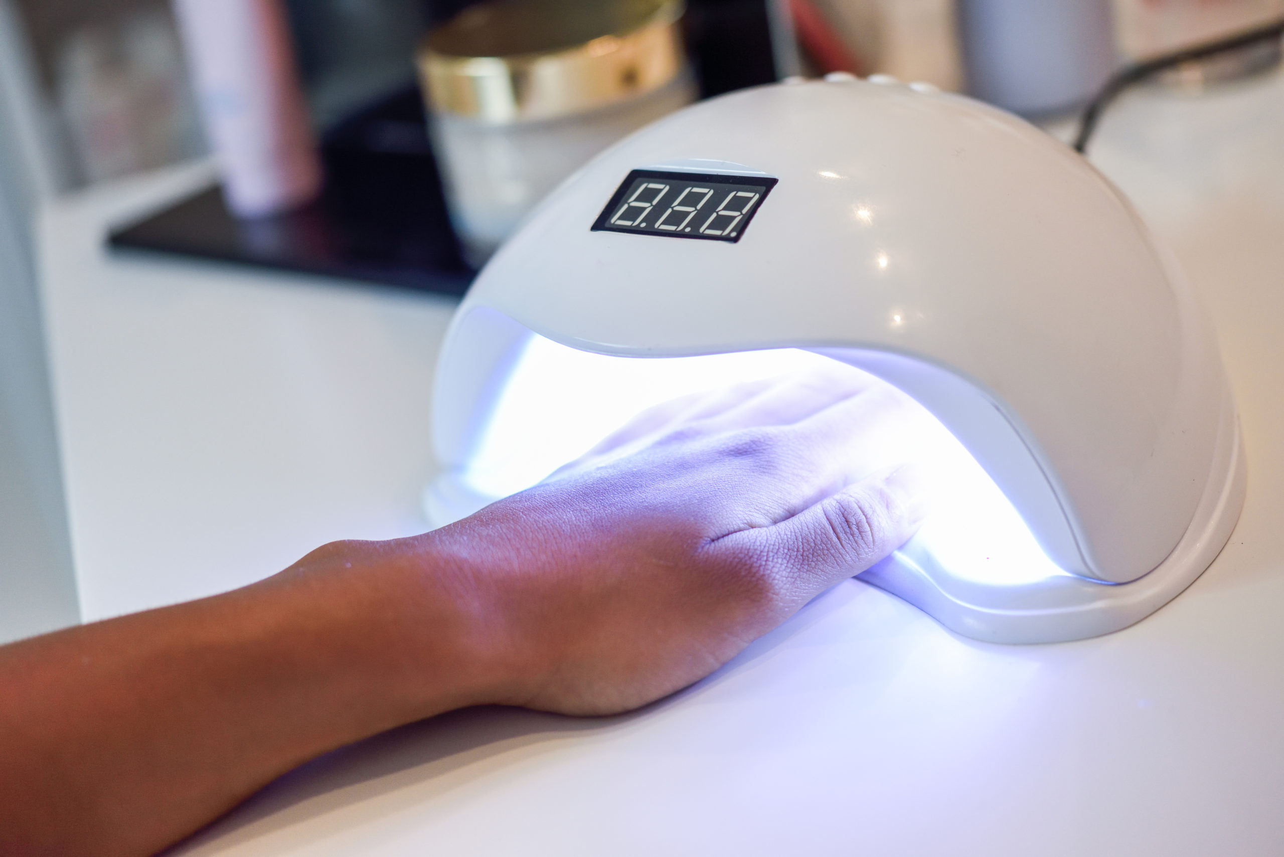 vride retfærdig tåbelig The Benefits of UV and LED Nail Lamps: Faster Drying and Long-Lasting  Polish - Tipsyturvynails by Heena